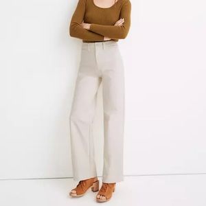 NWT Madewell Slim Emmett in Full Length. Size 28, color cream